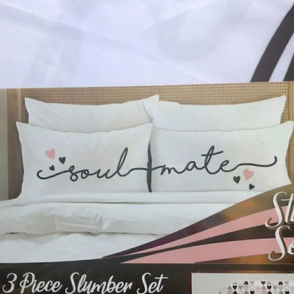 3 piece Standard pillow cases and Bonus Eye Mask, lettering Soul Mate!